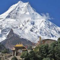 manaslu-view-from-lho 