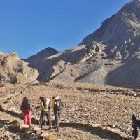 trekkers-nar-phu-trek 