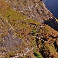 trekking-trail-to-dhaulagiri 