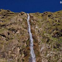 waterfall-kanchenjunga 