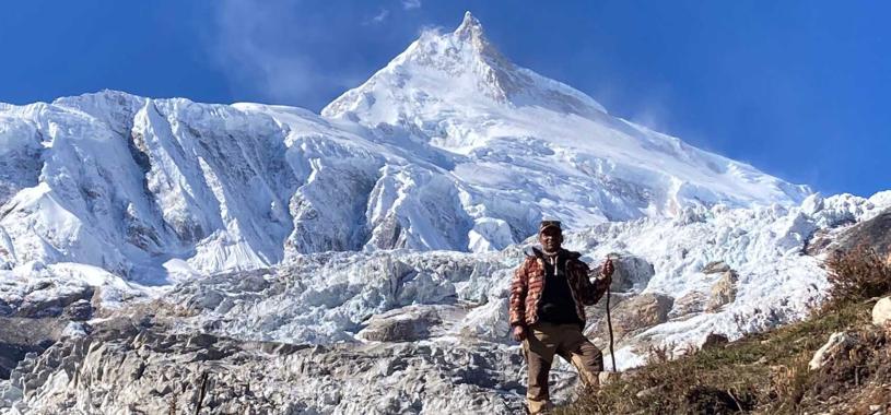 trekker-manaslu-trekking 