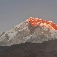 golden-everest 