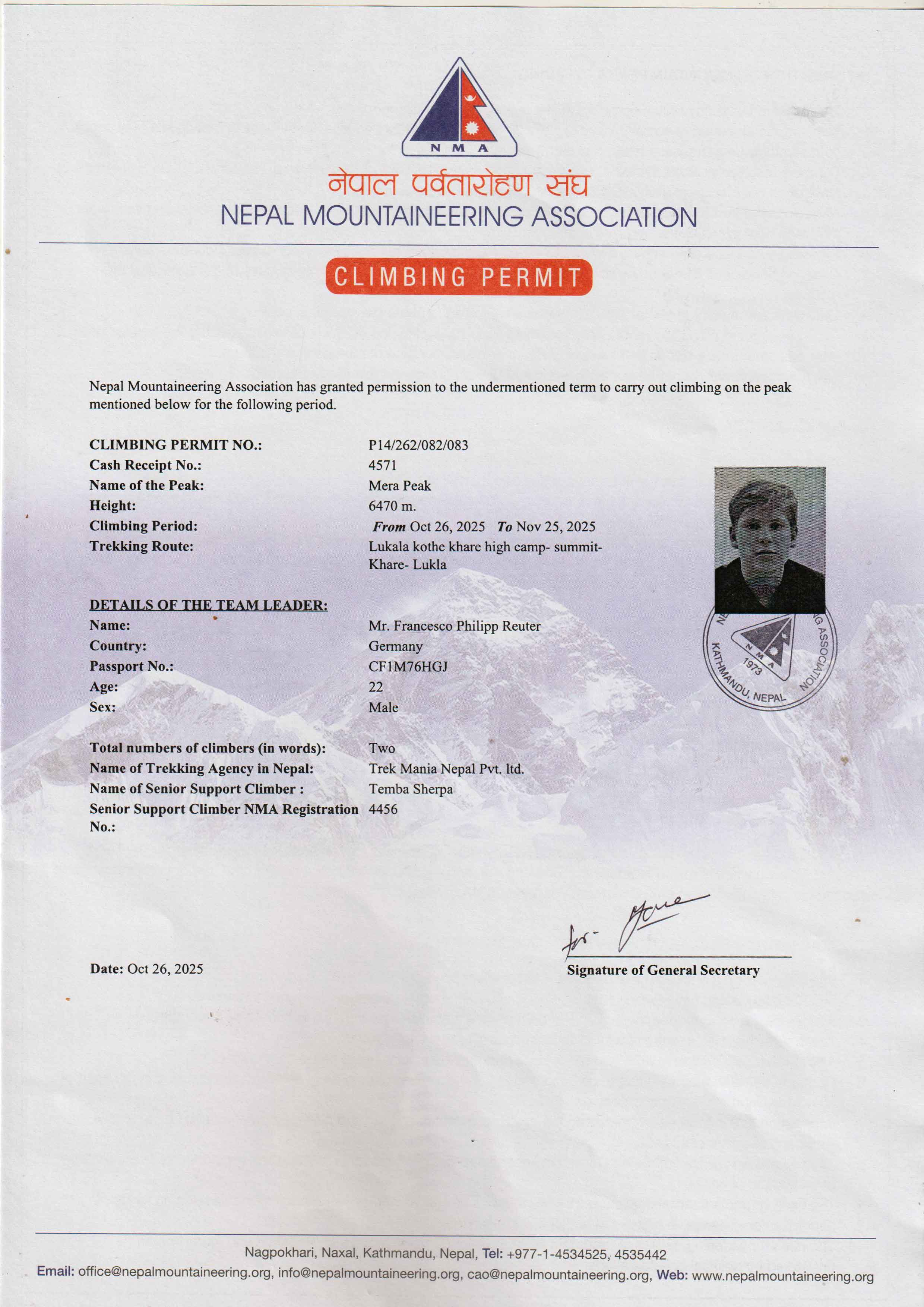 mera-peak-climbing-per...