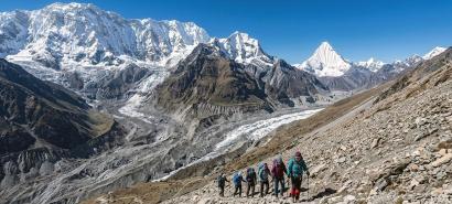 climbing-singu-chuli-peak 